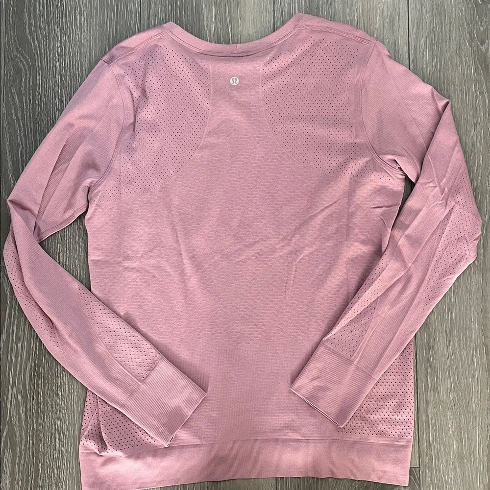 Lululemon Breeze By Long Sleeve Fusion Size 10
